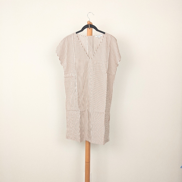 Madewell Button-Back Easy Dress in stripes - Picture 2 of 6